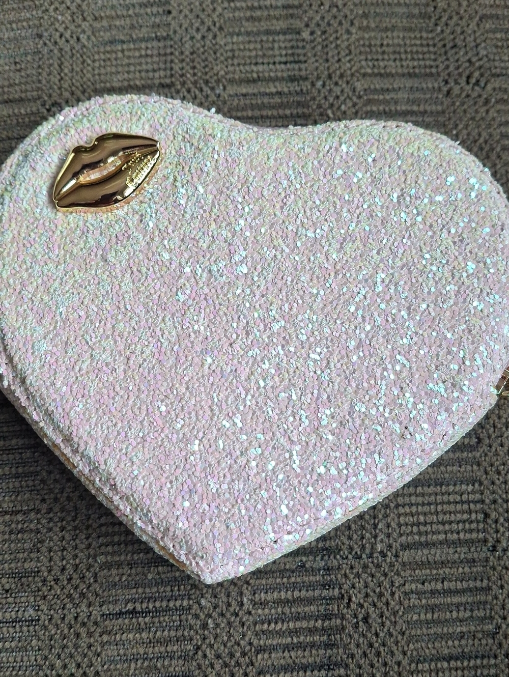 Juicy Couture Pink Glitter Heart Wristlet with Gold Lip Accent